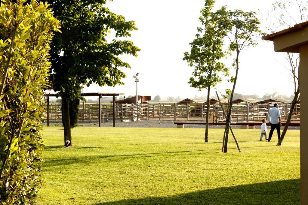 Agriturismo Giuncola & Granaiolo Rispescia Ngoại thất bức ảnh