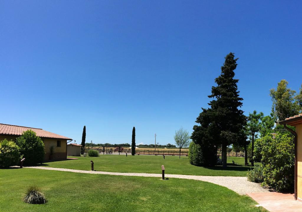 Agriturismo Giuncola & Granaiolo Rispescia Ngoại thất bức ảnh