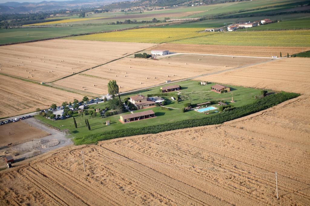 Agriturismo Giuncola & Granaiolo Rispescia Ngoại thất bức ảnh